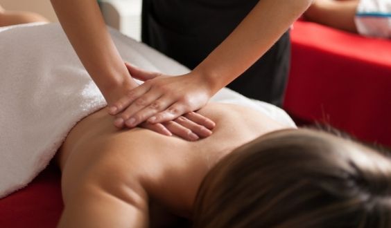 Top 5 Reasons You Should Get A Swedish Massage